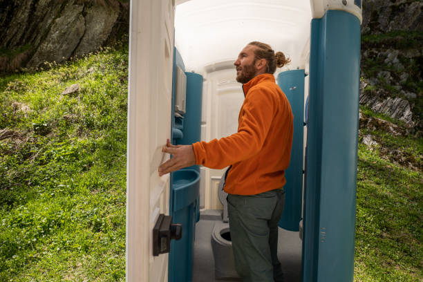 Best Portable bathroom rental  in Cambridge, OH