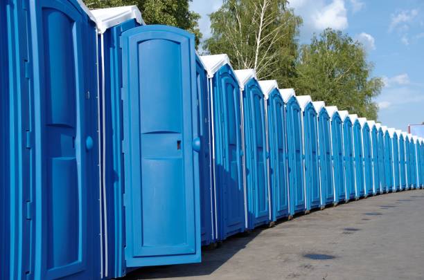 Best Portable bathroom rental  in Cambridge, OH